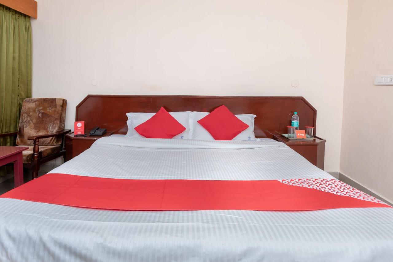 Oyo 13807 Hotel Gurupriya Кодайканал Екстериор снимка